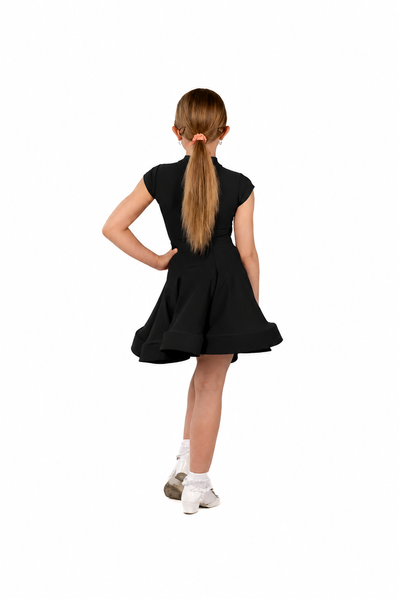 Бейсік Black Essential 00546-160 фото