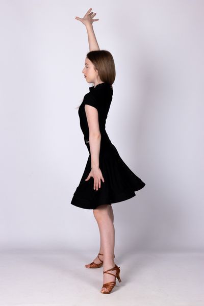 Бейсік Black Essential 00546-160 фото